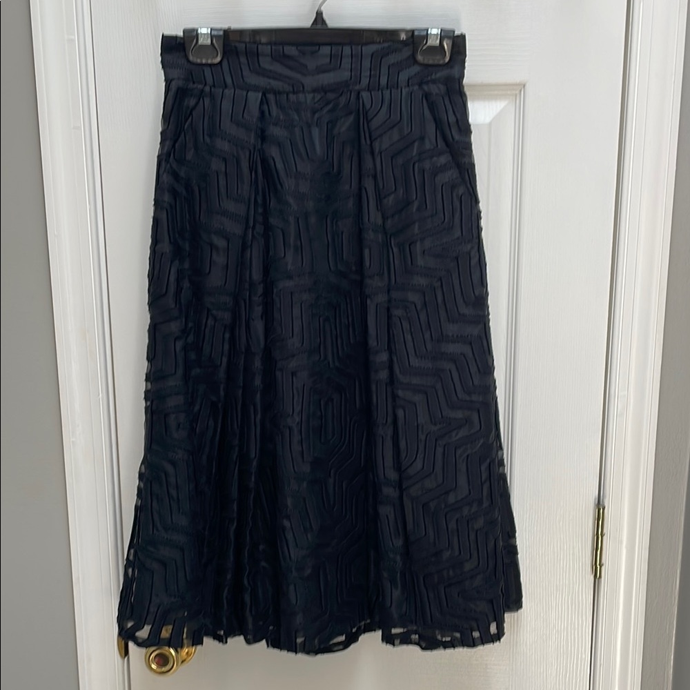 Elegant Black Geometric Skirt